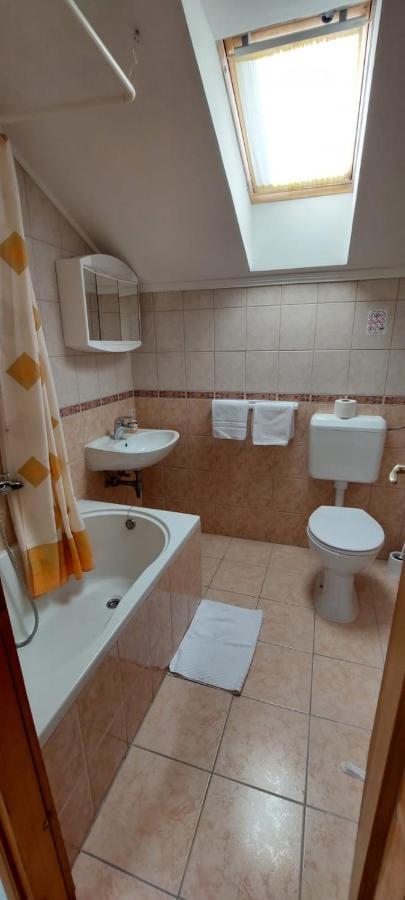 Milijana Apartments Rab Раб Екстериор снимка